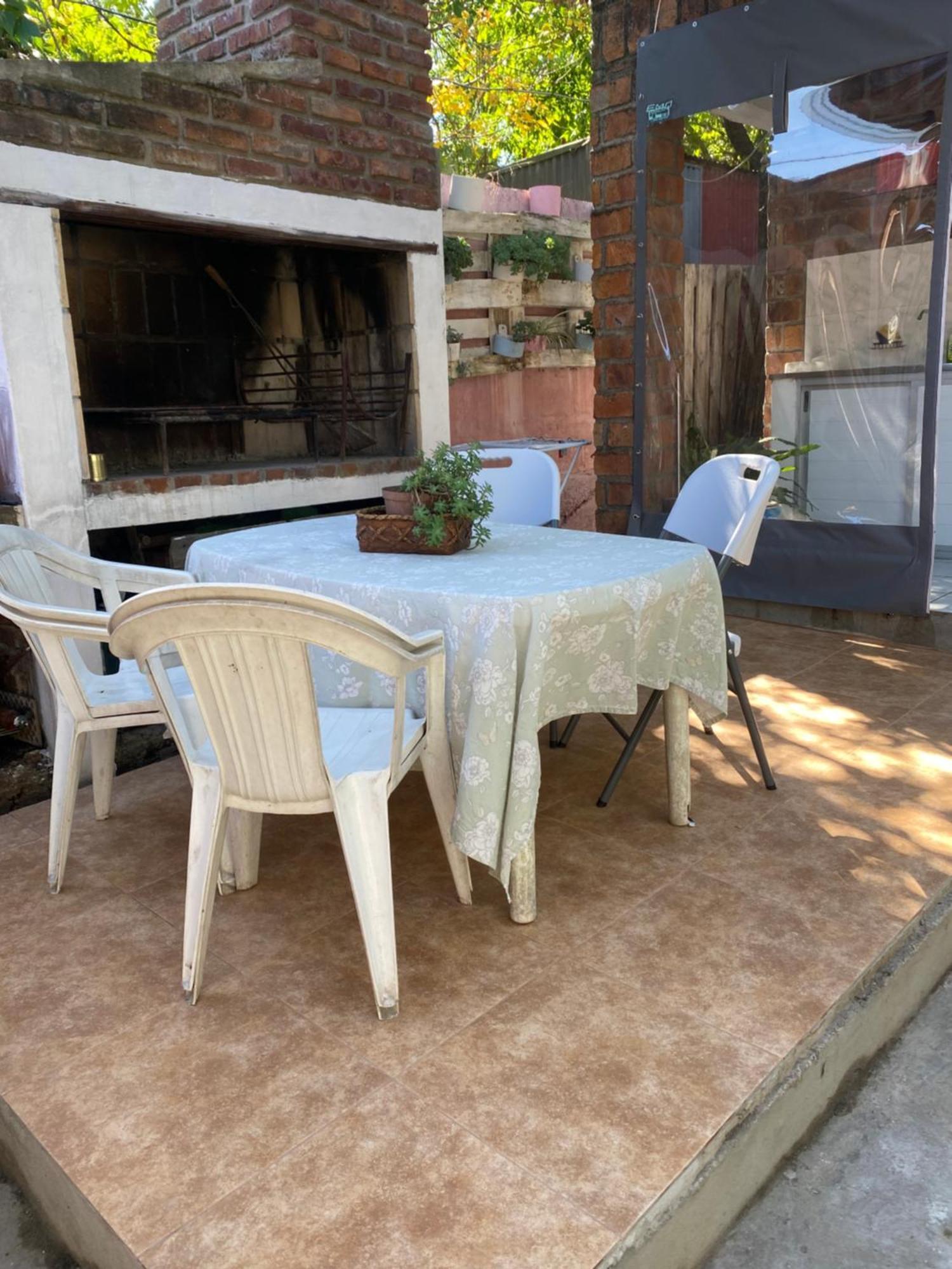 Casita Del Parque Otel Salto Dış mekan fotoğraf